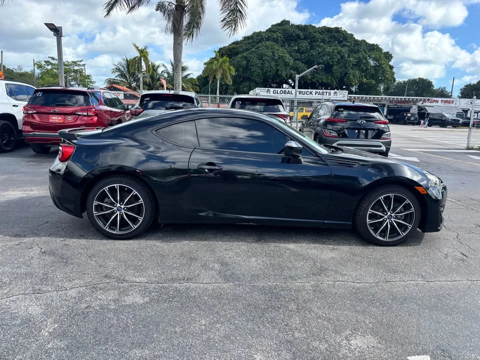 2018 Subaru BRZ 1st Gen - Image 9 of 10