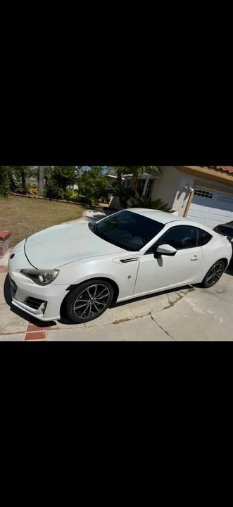 2018 Subaru BRZ 1st Gen - Image 2 of 9