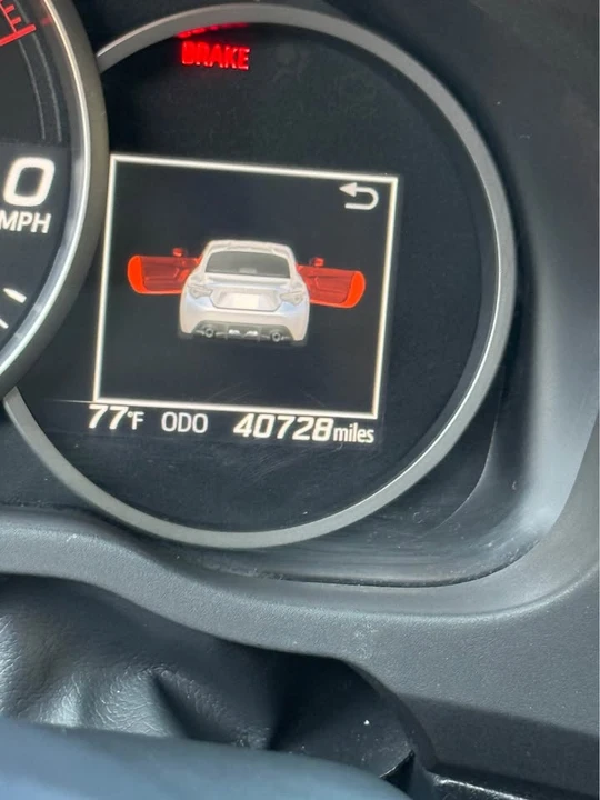 2018 Subaru BRZ 1st Gen - Image 12 of 17