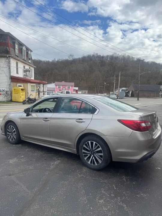 2018 Subaru Legacy 6th Gen - Image 5 of 12