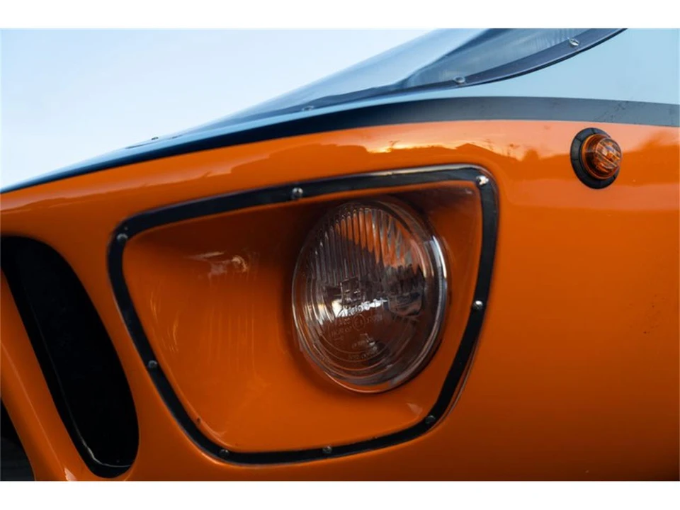 2018 Superformance - Image 15 of 31