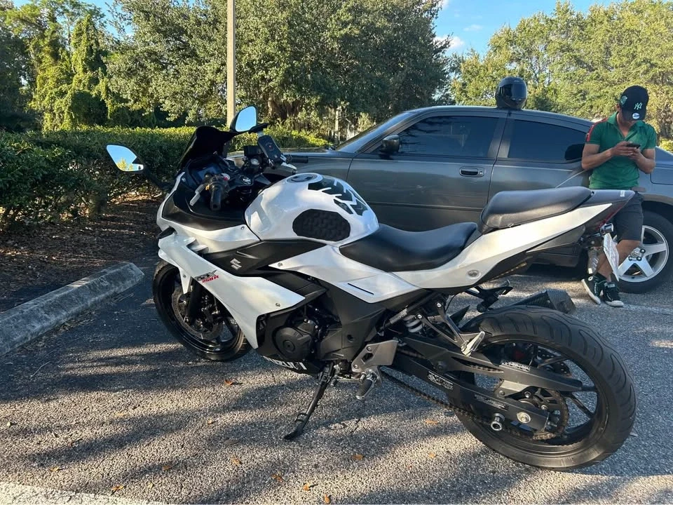 2018 Suzuki GSX-R - Image 3 of 4