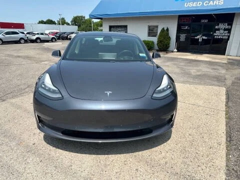 2018 Tesla Model 3 - Image 2 of 4