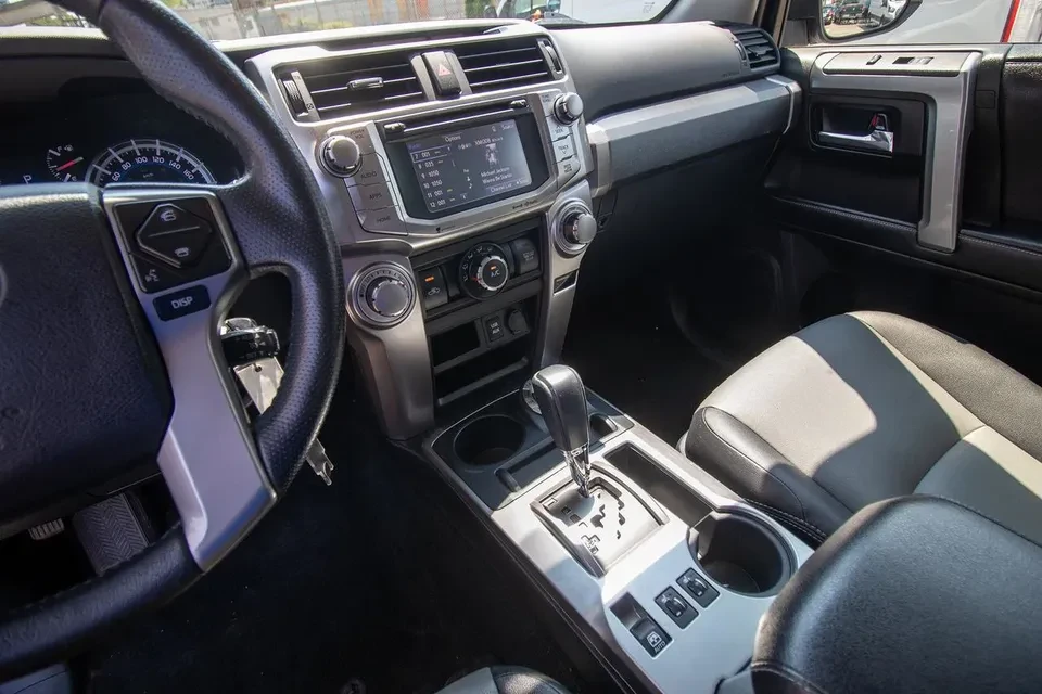 2018 Toyota 4Runner 5th Gen - Image 16 of 18