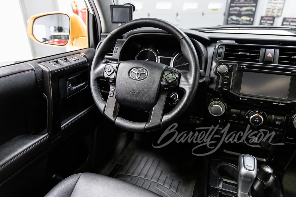 2018 Toyota 4Runner 5th Gen - Image 15 of 31