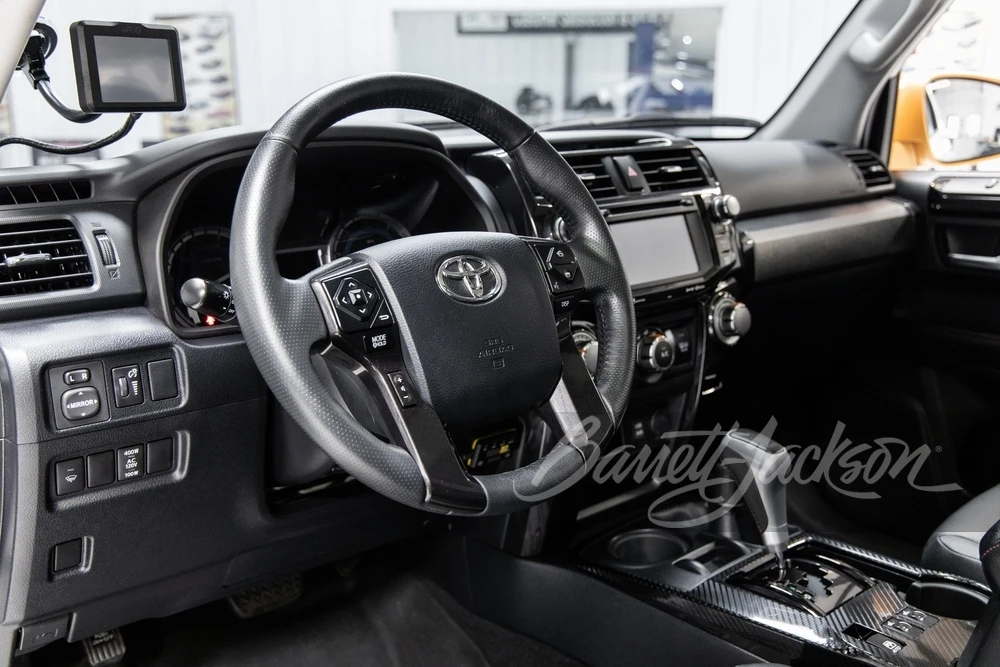 2018 Toyota 4Runner 5th Gen - Image 26 of 31