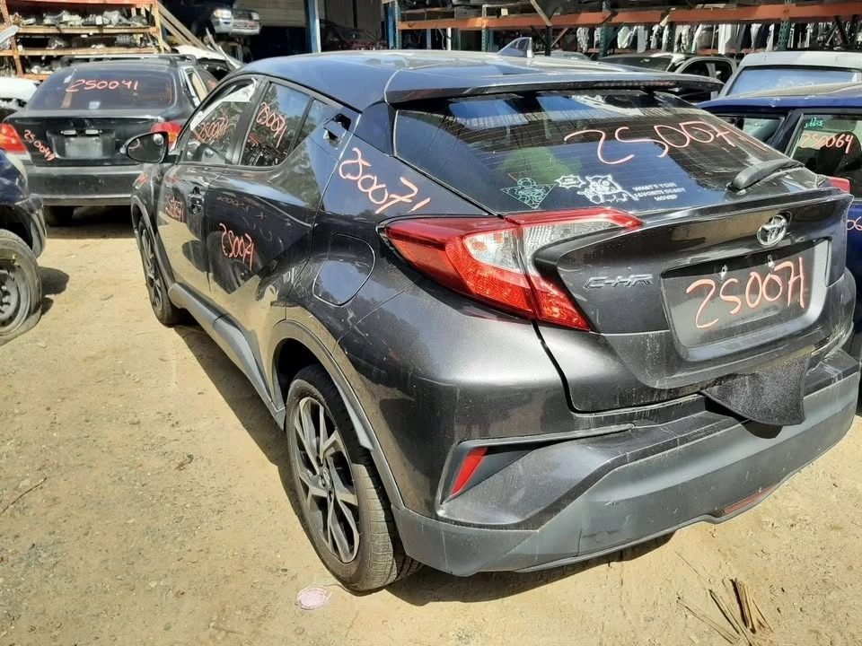 2018 Toyota C-HR - Image 3 of 10