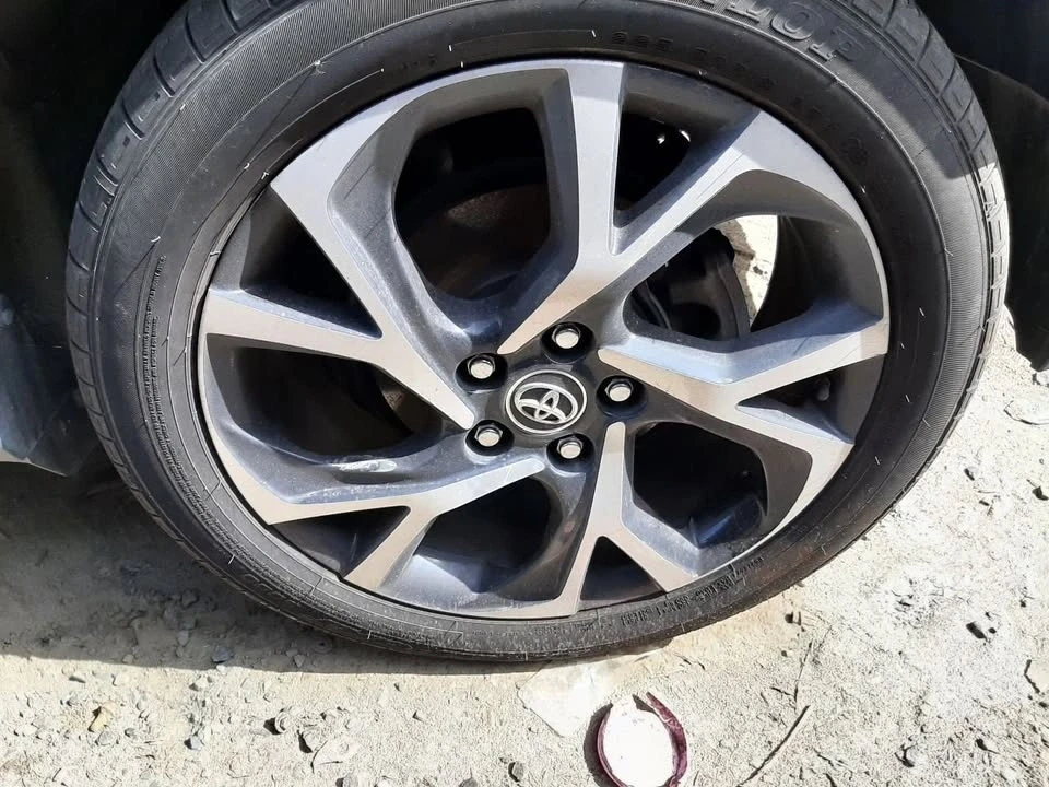 2018 Toyota C-HR - Image 10 of 10
