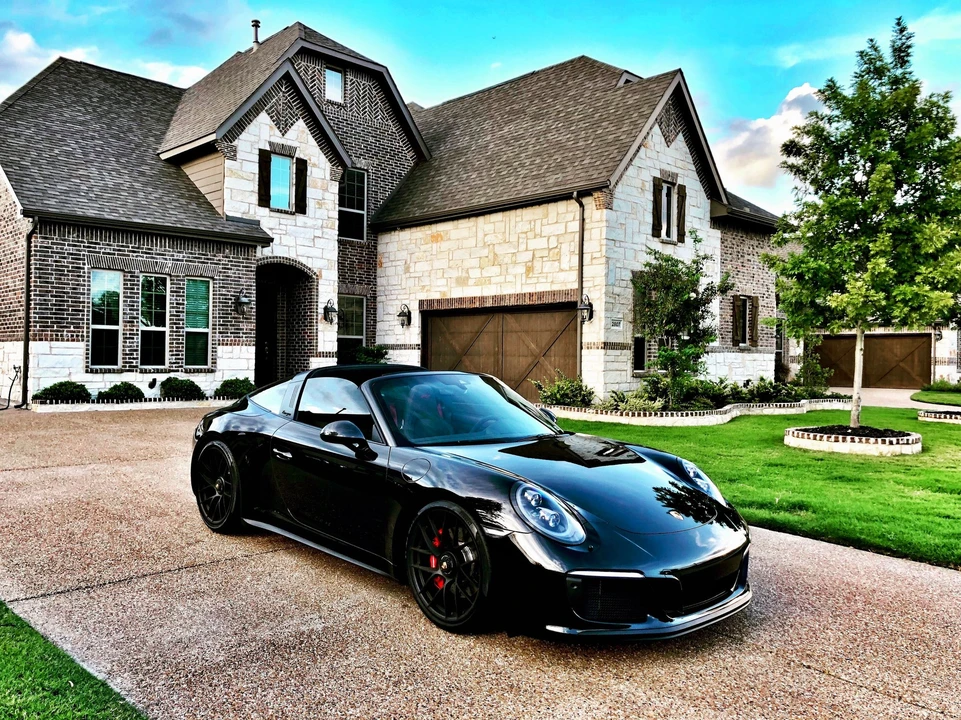 2018 Porsche 991 Targa 4 GTS - Image 2 of 11