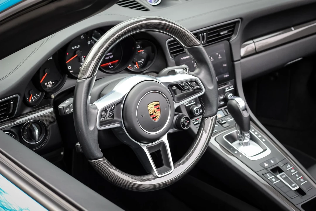 2018 Porsche 991 Targa 4 GTS - Image 17 of 26