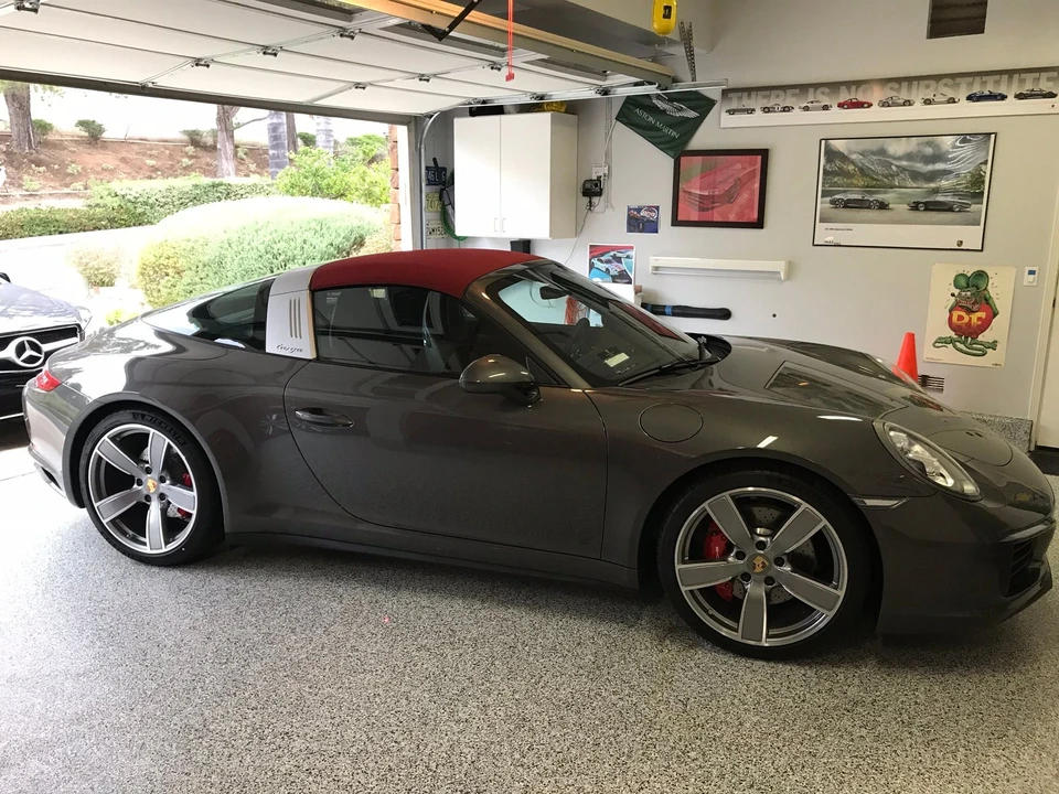 2018 Porsche 991 Targa 4 & 4S - Image 8 of 12