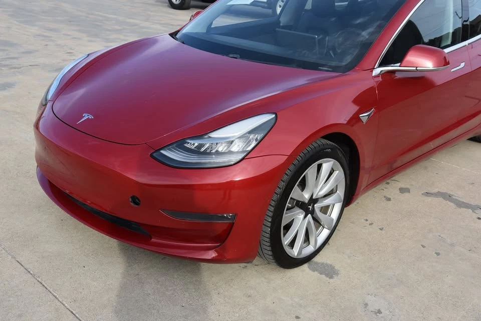 2018 Tesla Model 3 - Image 3 of 9