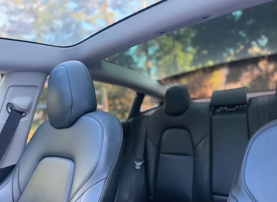 2018 Tesla Model 3 - Image 3 of 7