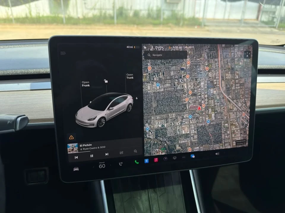 2018 Tesla Model 3 - Image 10 of 13