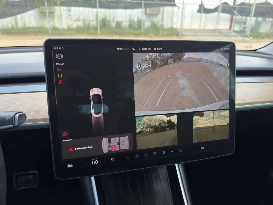 2018 Tesla Model 3 - Image 11 of 13