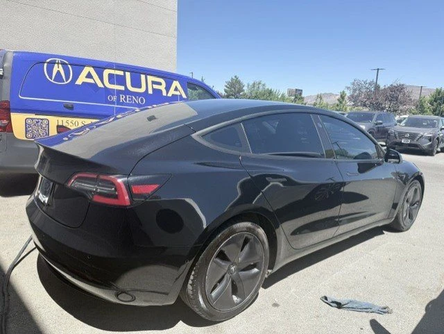 2018 Tesla Model 3 - Image 4 of 10