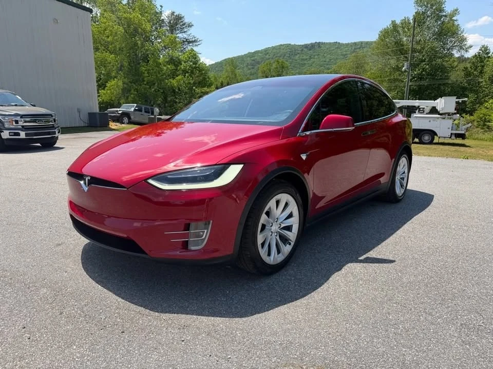 2018 Tesla Model X - Image 7 of 18