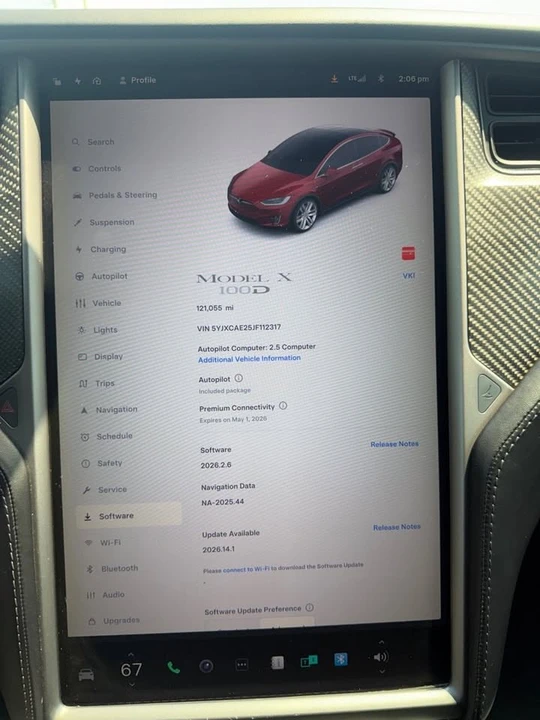 2018 Tesla Model X - Image 14 of 18