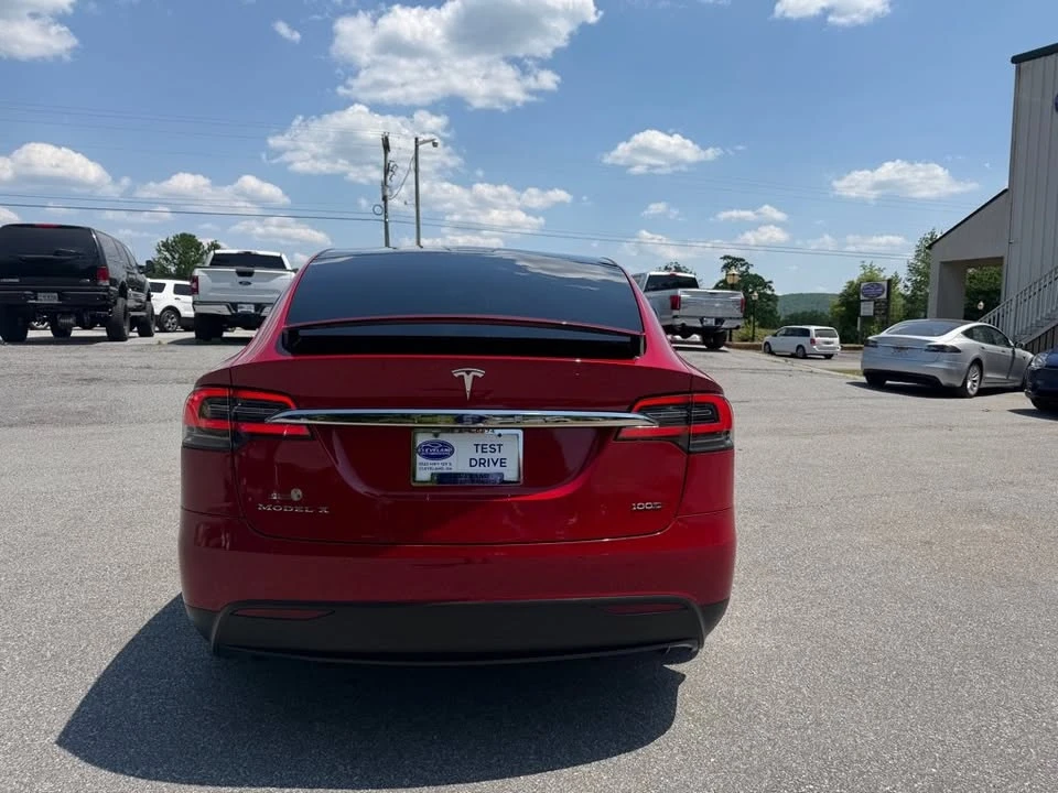 2018 Tesla Model X - Image 4 of 18