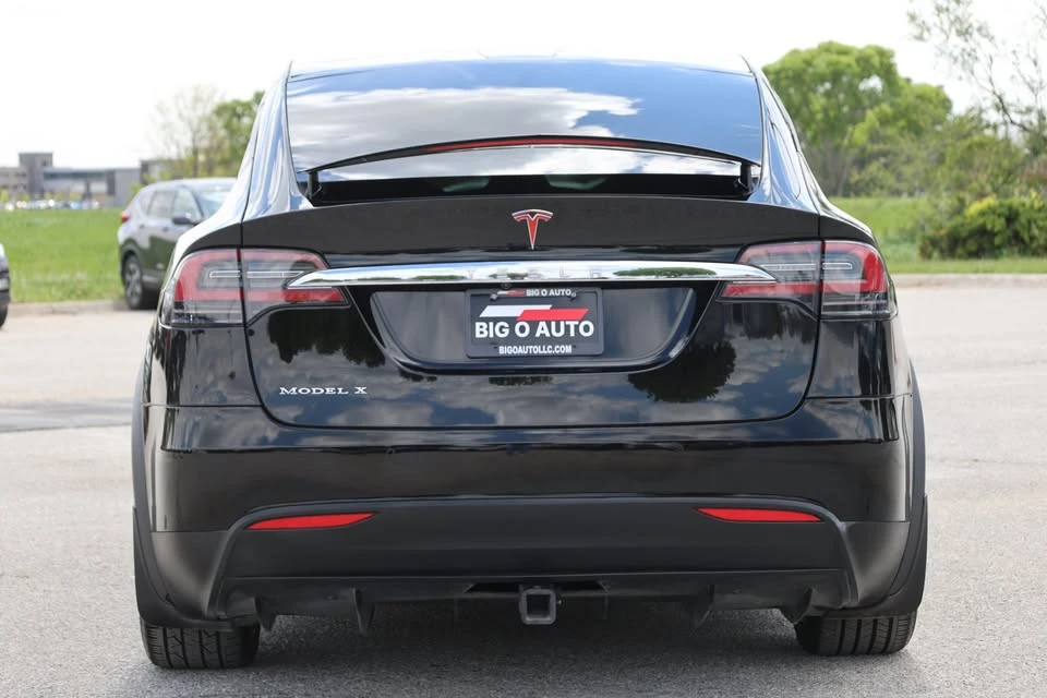 2018 Tesla Model X - Image 10 of 20