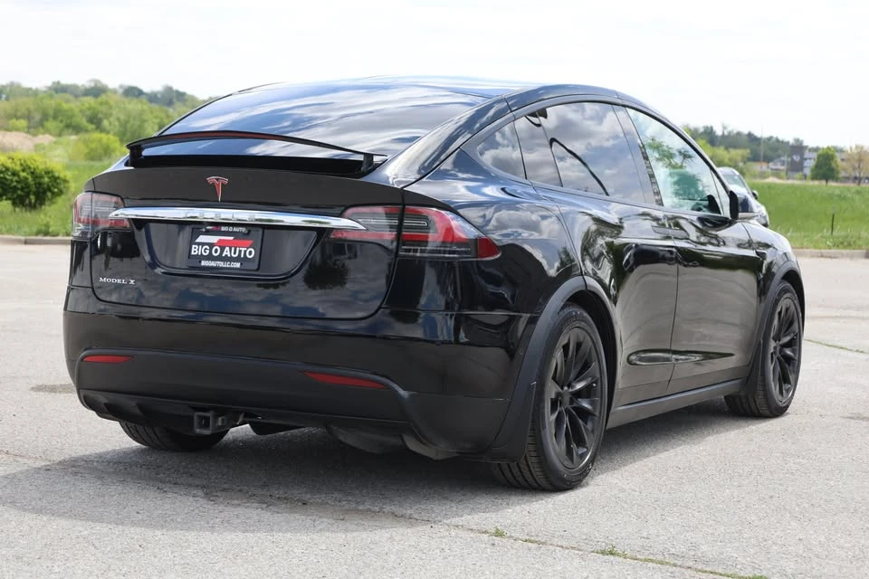2018 Tesla Model X - Image 9 of 20