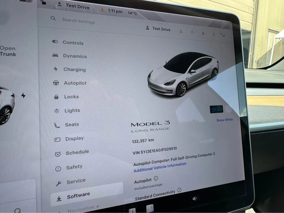 2018 Tesla Model 3 - Image 16 of 18