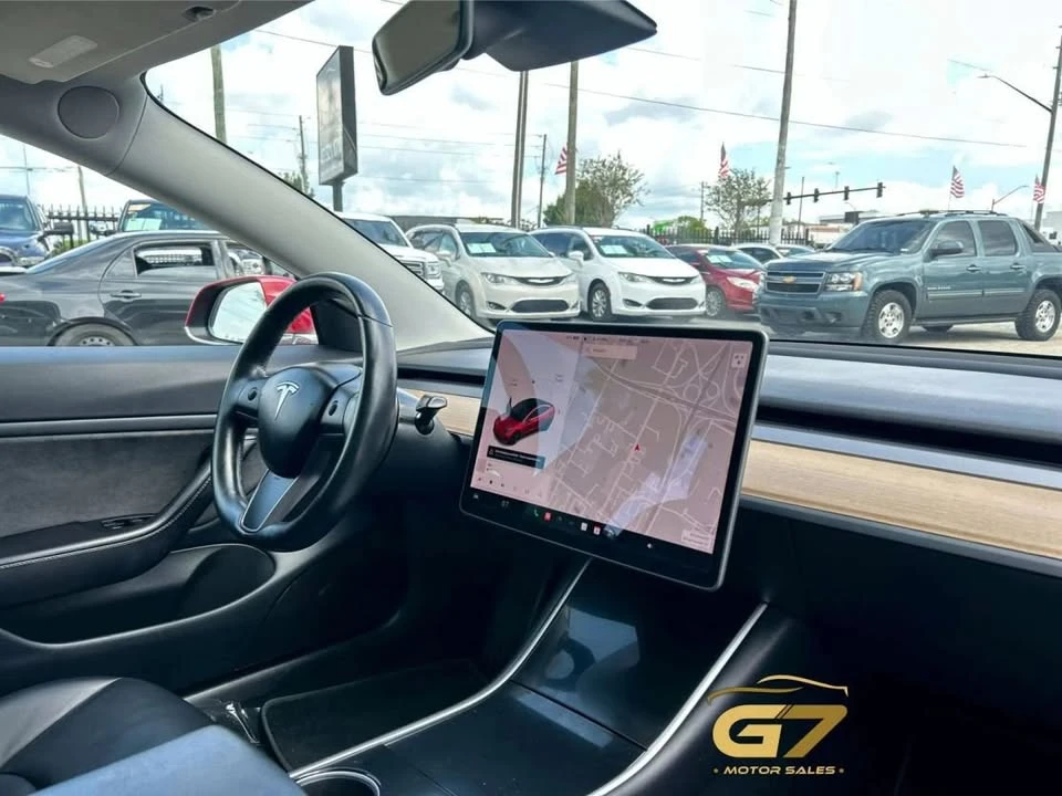 2018 Tesla Model 3 - Image 3 of 6