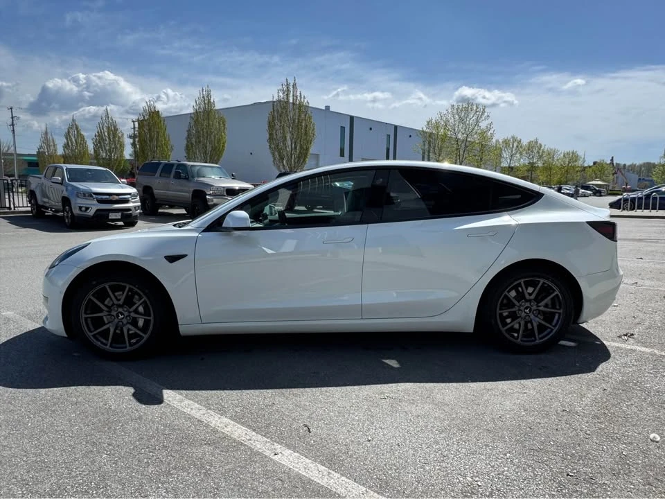 2018 Tesla Model 3 - Image 10 of 18