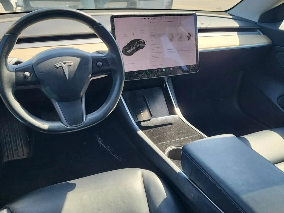2018 Tesla Model 3 - Image 2 of 4