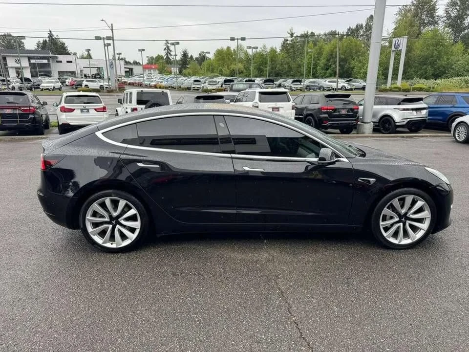 2018 Tesla Model 3 - Image 4 of 20