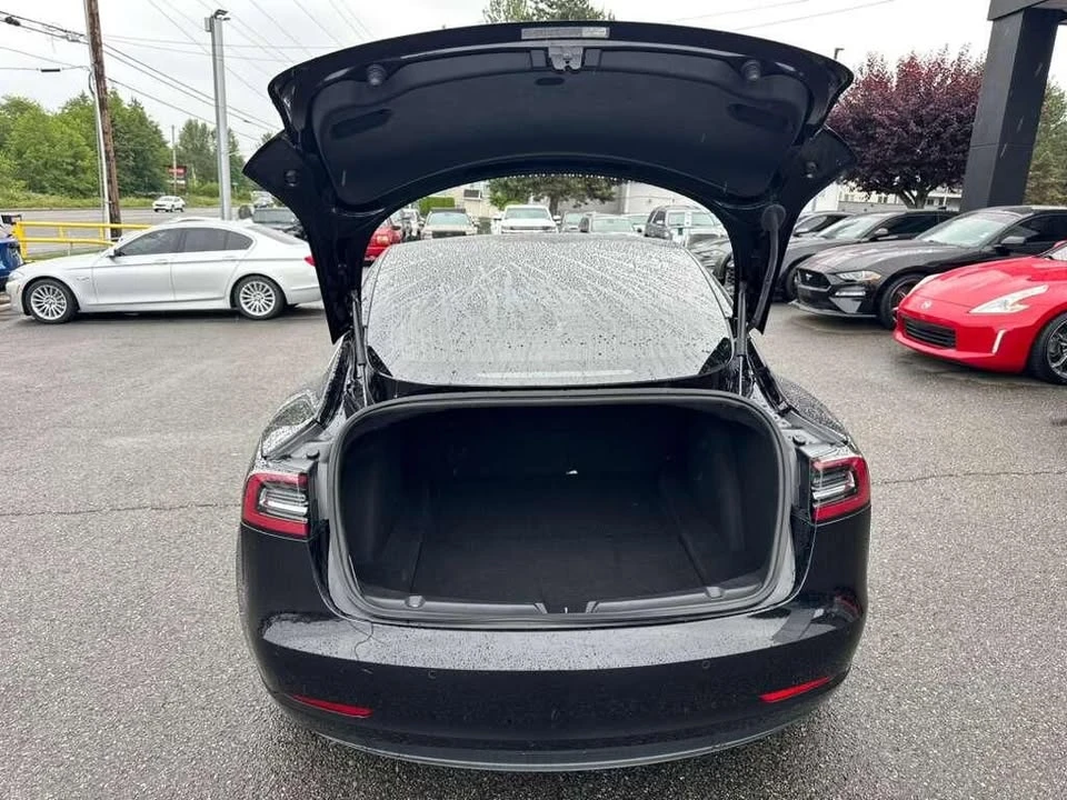 2018 Tesla Model 3 - Image 9 of 20
