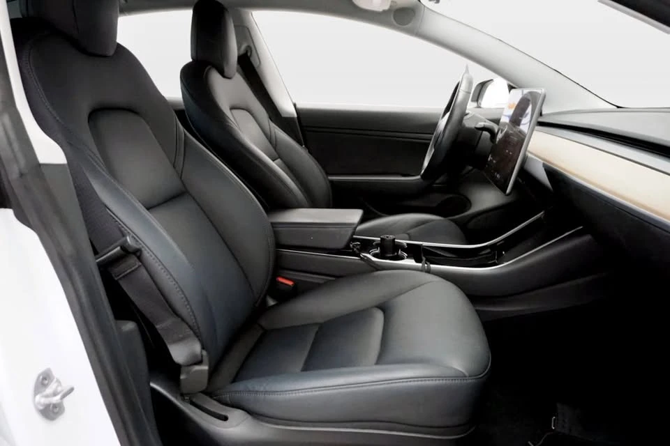 2018 Tesla Model 3 - Image 18 of 20