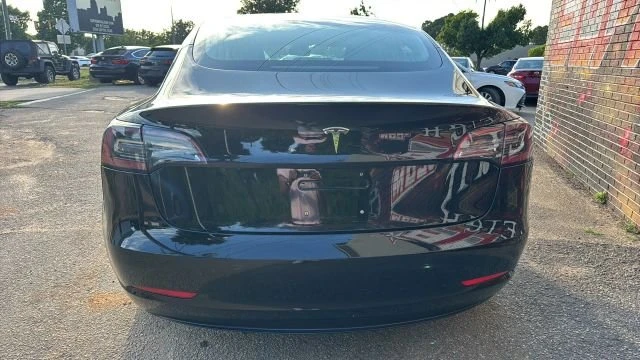 2018 Tesla Model 3 - Image 17 of 20