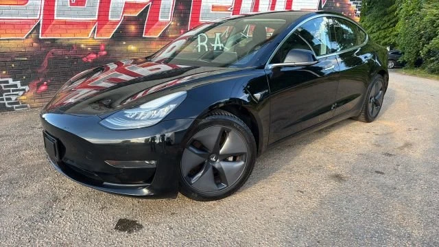 2018 Tesla Model 3 - Image 2 of 20