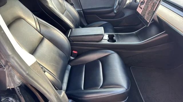 2018 Tesla Model 3 - Image 8 of 20