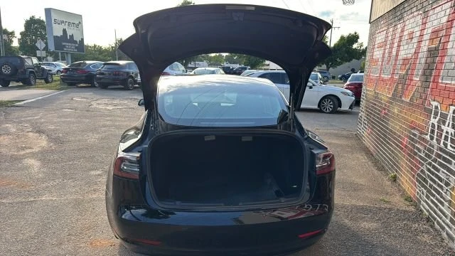2018 Tesla Model 3 - Image 18 of 20