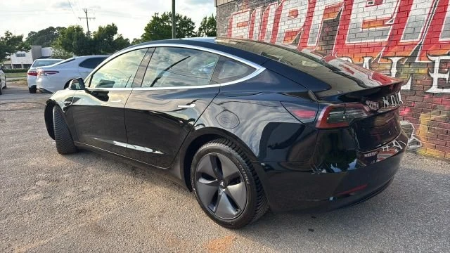 2018 Tesla Model 3 - Image 19 of 20