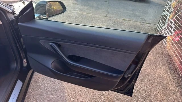 2018 Tesla Model 3 - Image 6 of 20