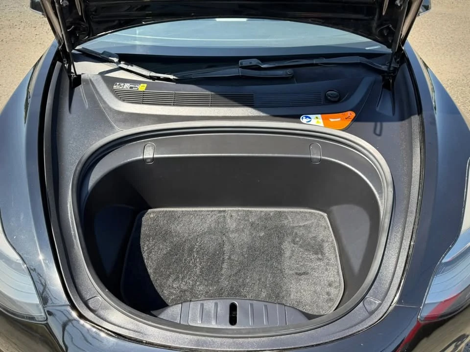 2018 Tesla Model 3 - Image 3 of 6