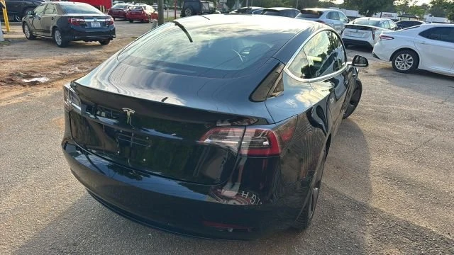 2018 Tesla Model 3 - Image 16 of 20