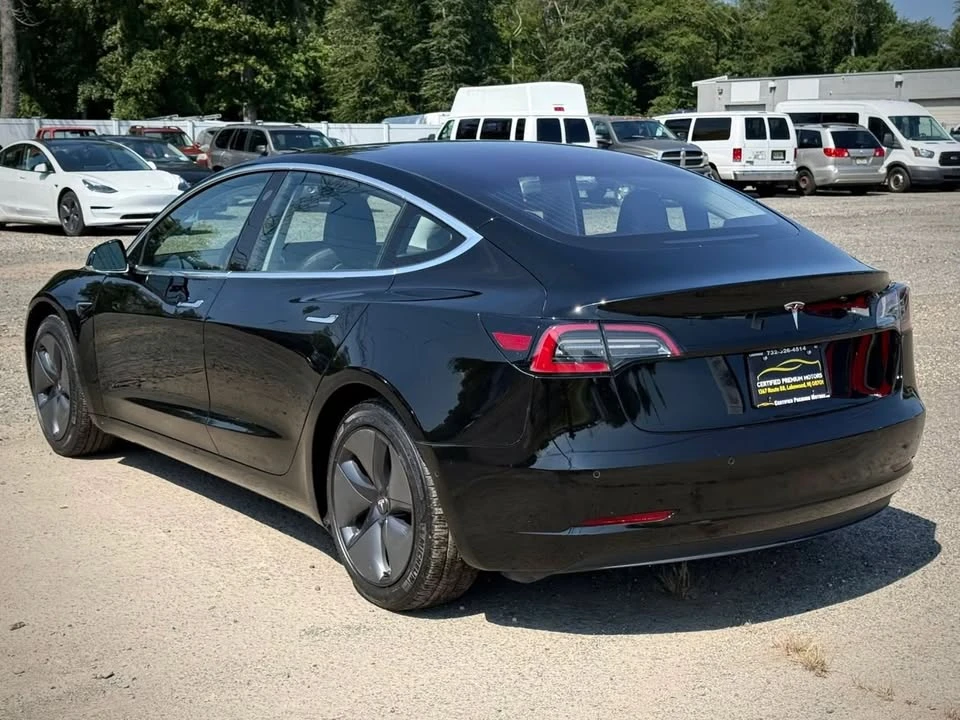 2018 Tesla Model 3 - Image 2 of 6