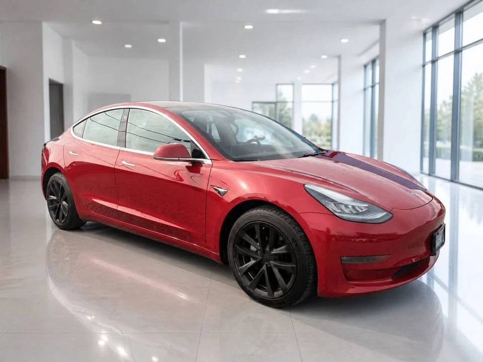 2018 Tesla Model 3 - Image 2 of 20