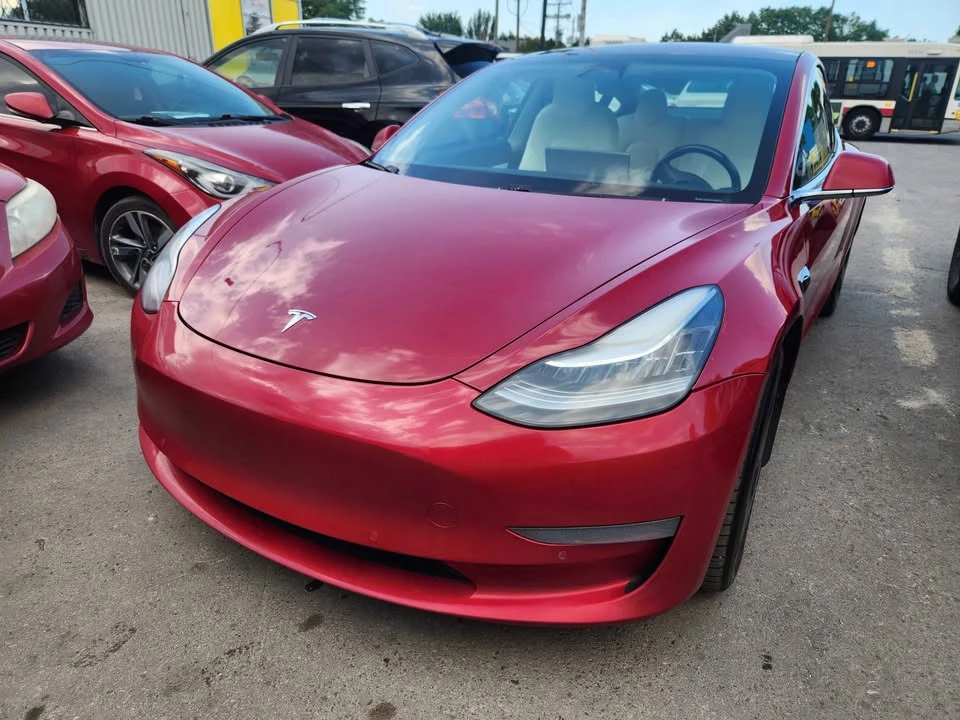 2018 Tesla Model 3 - Image 3 of 12