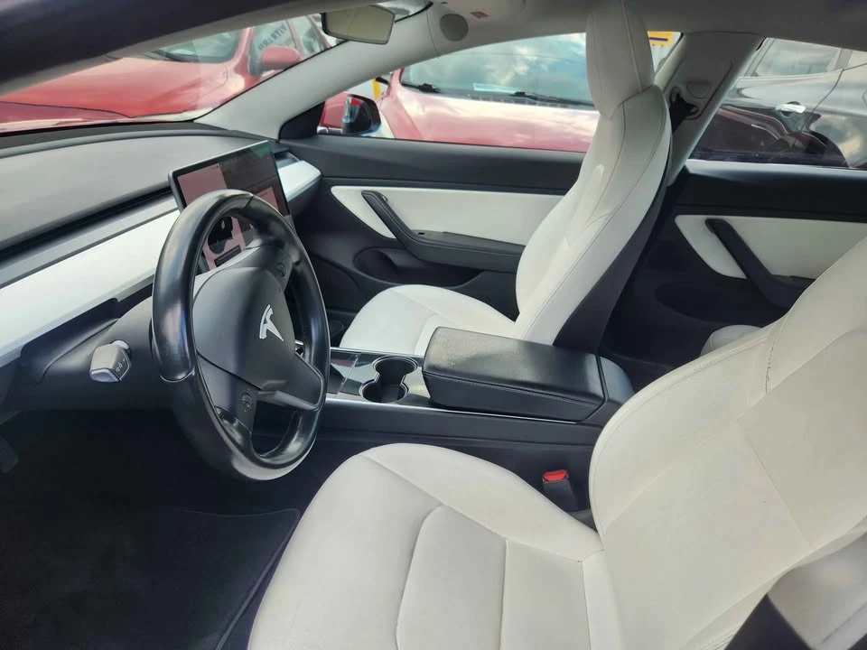 2018 Tesla Model 3 - Image 5 of 12