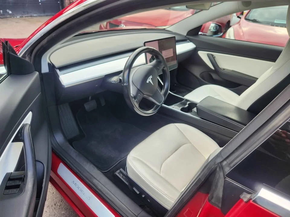 2018 Tesla Model 3 - Image 4 of 12