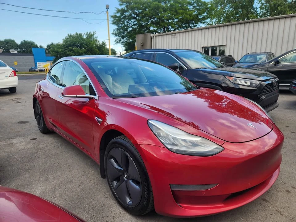 2018 Tesla Model 3 - Image 9 of 12