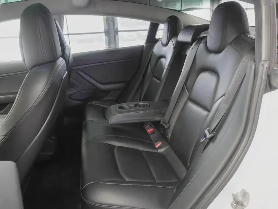 2018 Tesla Model 3 - Image 9 of 11