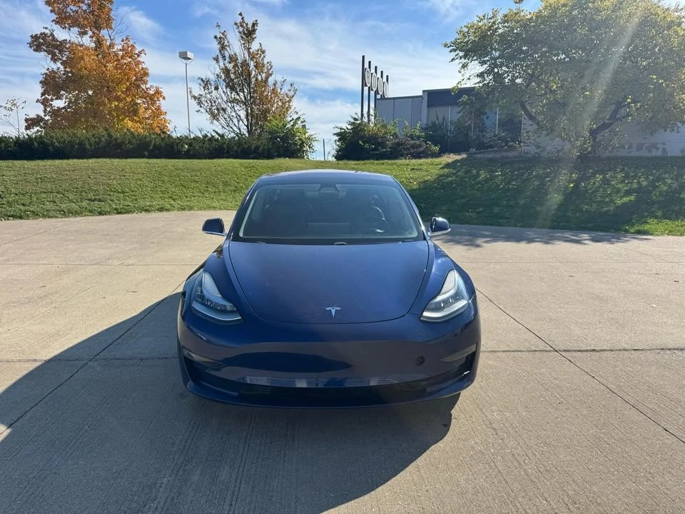 2018 Tesla Model 3 - Image 2 of 20