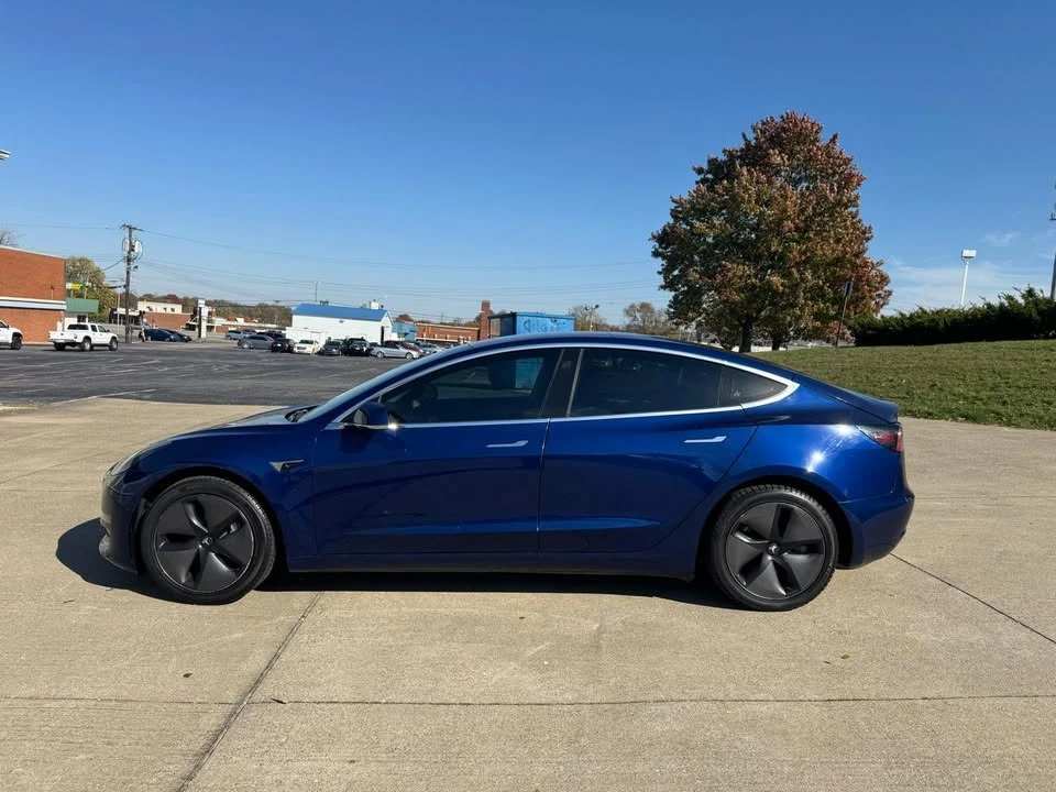 2018 Tesla Model 3 - Image 4 of 20