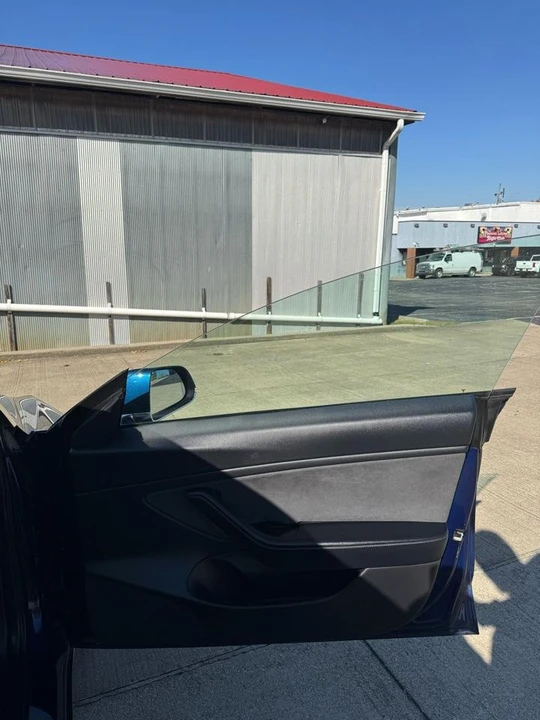 2018 Tesla Model 3 - Image 18 of 20
